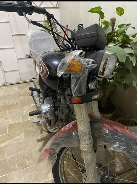 unique / 70 / 7t bike for sale /- 03461809478 1