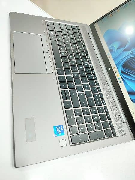 HP ZBook Firefly 15 inch G8 5