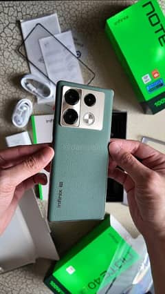 infinix note 40 pro  12Gb /256 GB Just box open