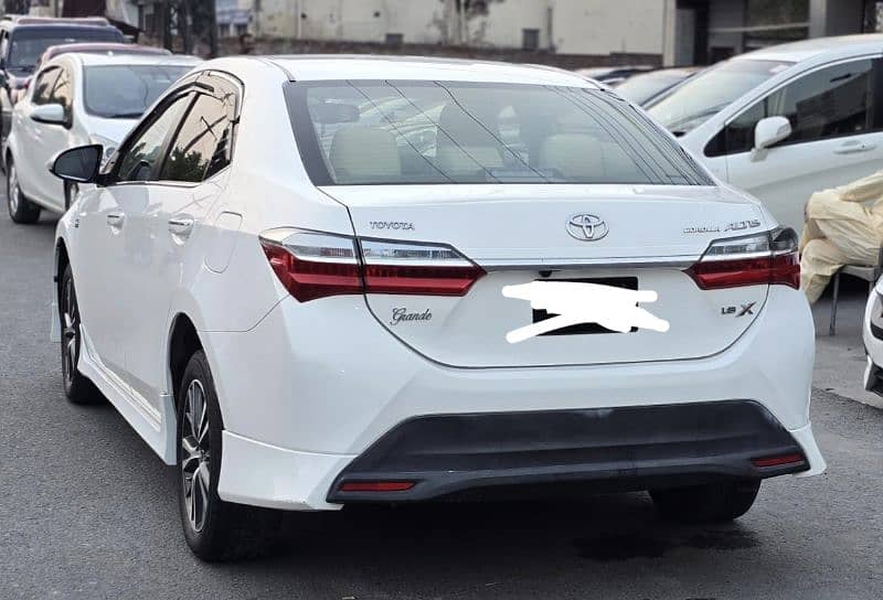 Toyota Altis Grande 2021 2