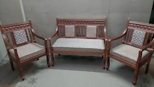 4_SEATER ELEGANT WOODEN SOFA SET