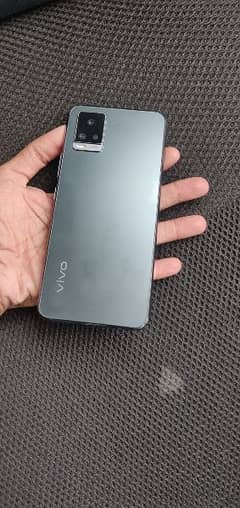 vivo v20 with genuine charger