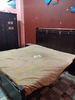 Complete bedset for sale 0