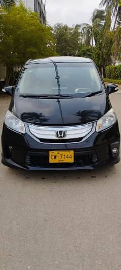 Honda freed model 2012