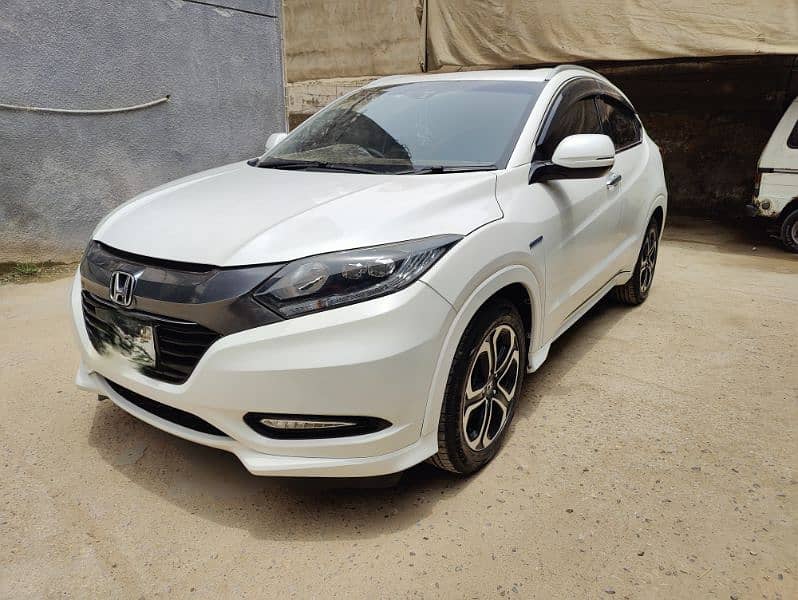 Honda Vezel 2015 1