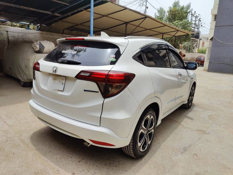 Honda Vezel 2015 3