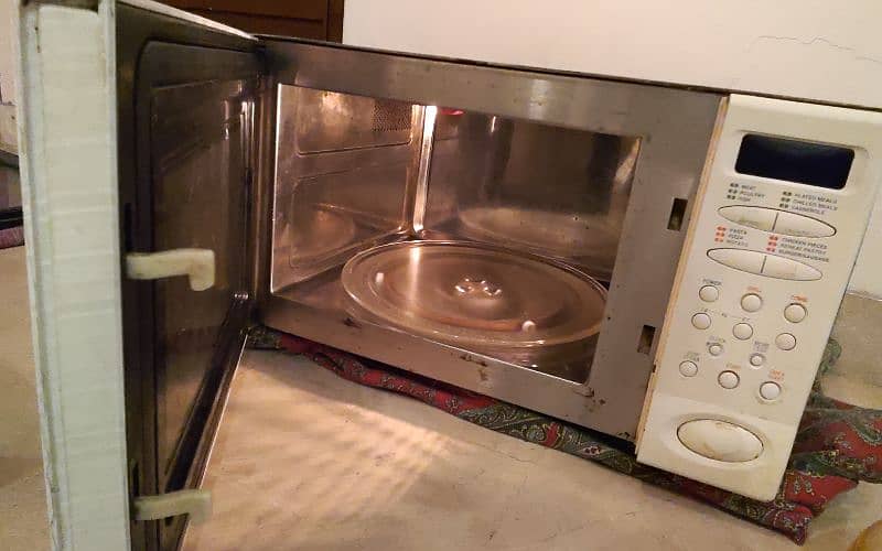 Gold Star original microwave oven 30litr 1