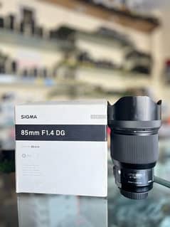 Sigma 85mm 1.4 DG Lens Canon Mount