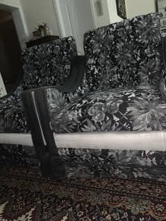 used black n white sofa 0