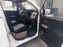 Suzuki Wagon R vxl 2017.   wagonr vxl