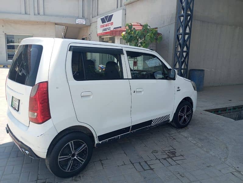 Suzuki Wagon R vxl 2017.   wagonr vxl 4