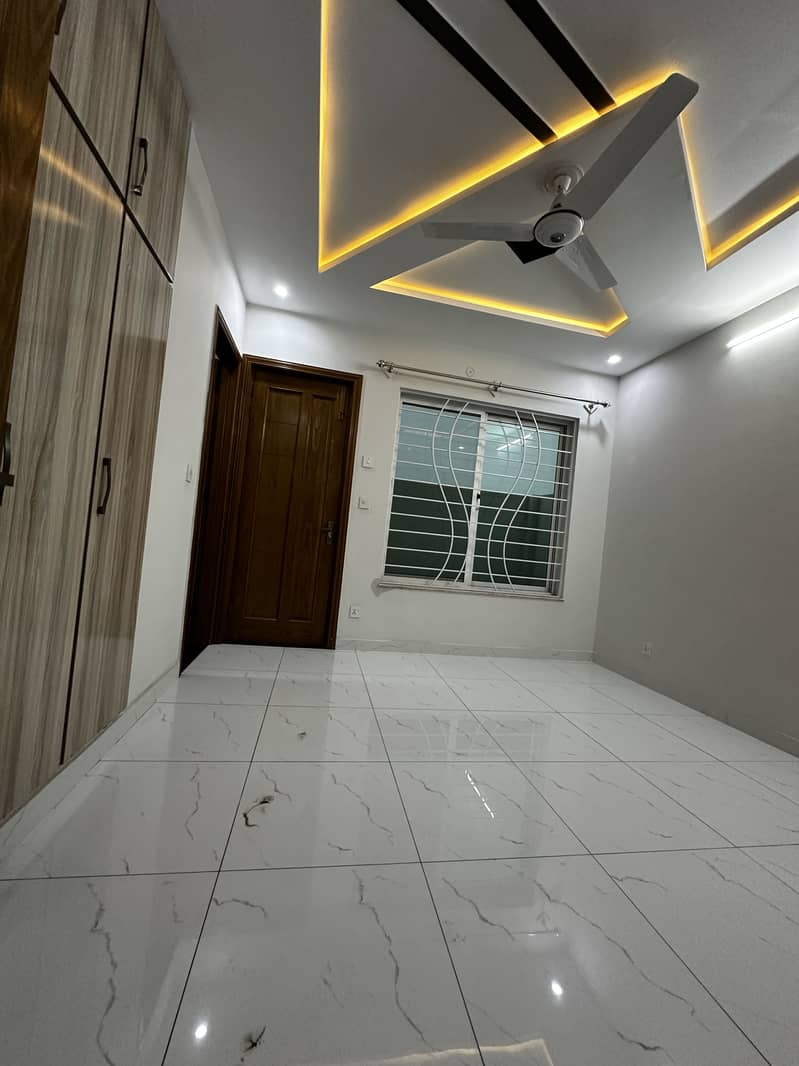8 MARLA HOUSE FOR SALE IN BLOCK A FAISAL TOWN 4