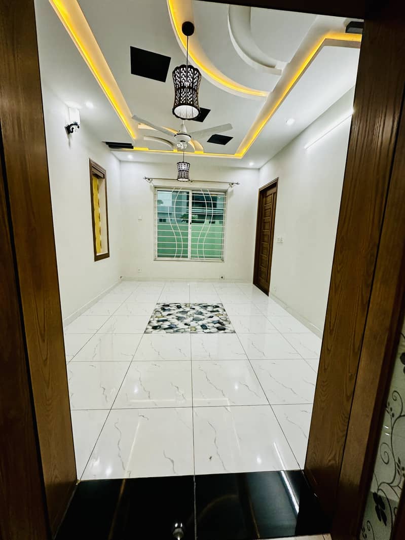 8 MARLA HOUSE FOR SALE IN BLOCK A FAISAL TOWN 46