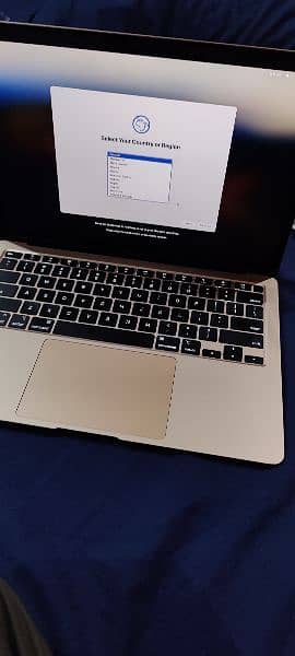 Macbook Air 2020 M1 - Rose Gold - 10/10 condition 3