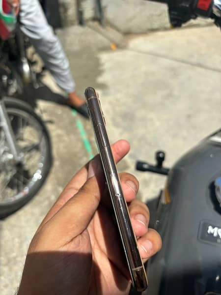 iphone 11 pro pta approved 2