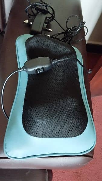 Heated Neck and back massager 4