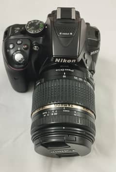 Nikon D5300 with Tamron Lens 18-270mm