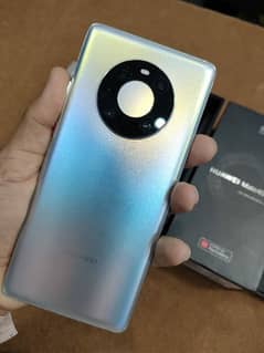 Huawei mate 40 Pro chal phone