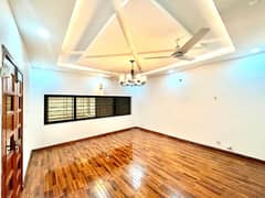 1 Kanal Beautiful Designer Full House For Rent In Near Park And MacDonald Dha Phase 2 Islamabad