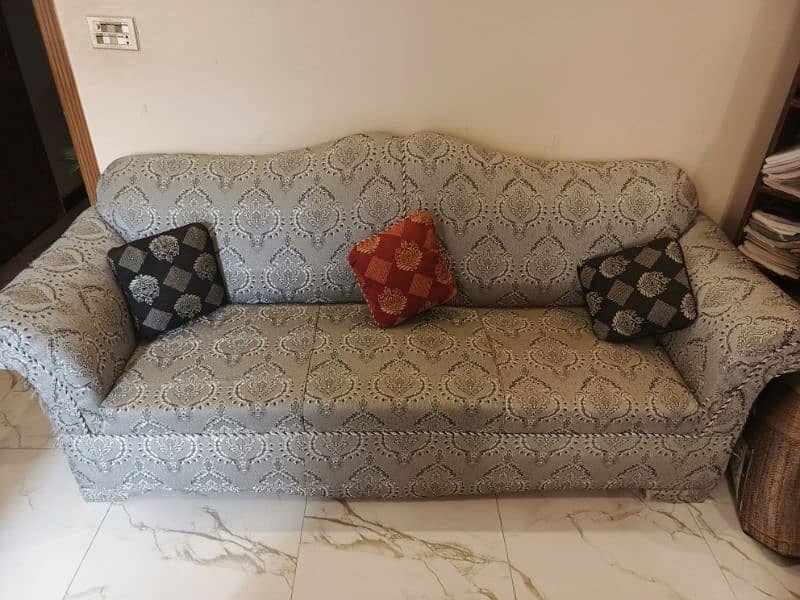 5 seater sofa original molty form 0