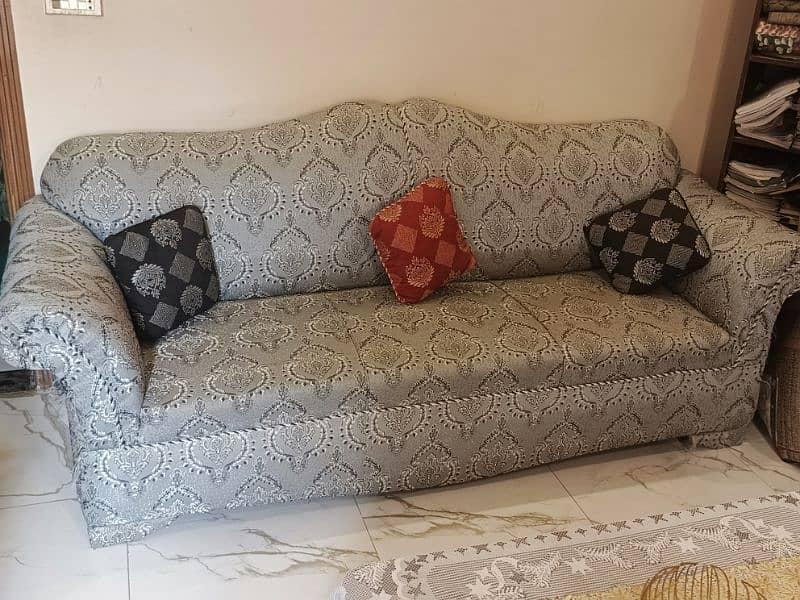 5 seater sofa original molty form 4