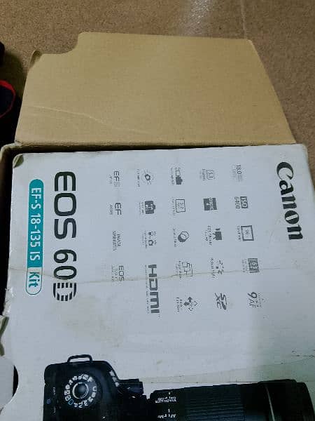 Dslr eos 60 d in new condition 1