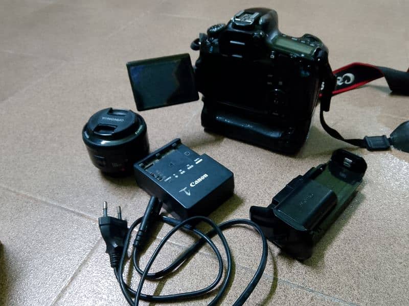 Dslr eos 60 d in new condition 4