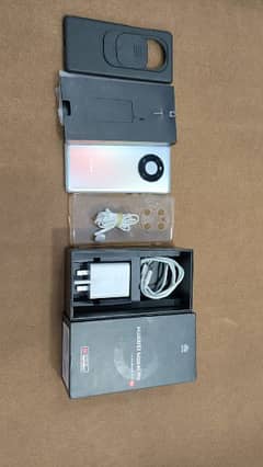 Huawei mate 40 pro max complete box 12 256gb WhatsApp 031/4056/123