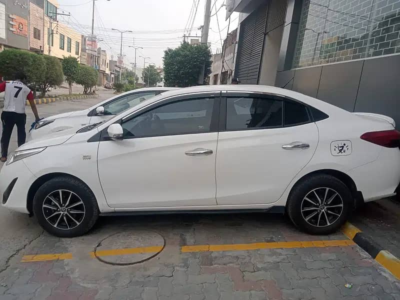 Urgently for Sale Toyota Yaris 1.5 Ativ X 2021 10