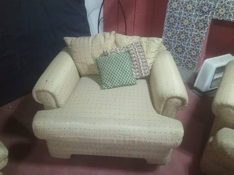 6 seater sofa set for sale 0