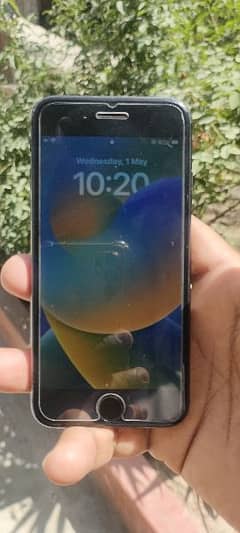 iPhone 8 water pack non pta  64gb 86 health only phone