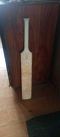 hard ball cricket bat with good ping 0