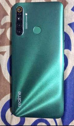 Realme 5i 4/64 GB with charger