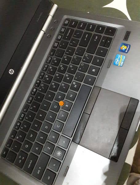 Hp Elitebook 8460w 0