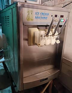 Soft serve cone icecream Machine