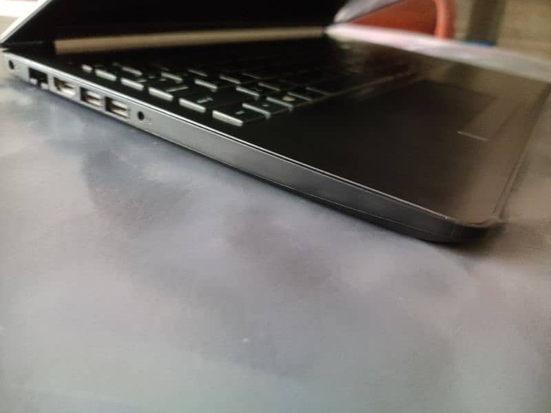 HP Touchscreen Laptop i3 8th Gen 4