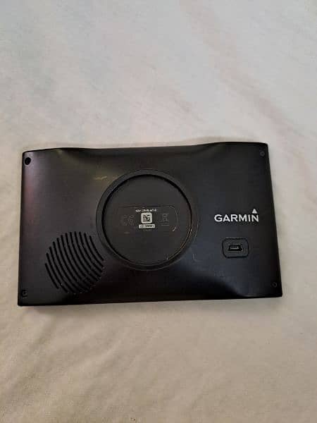 Garmin nuvi 2548LMT-D 1