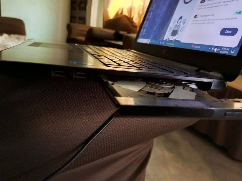 HP Laptop 3