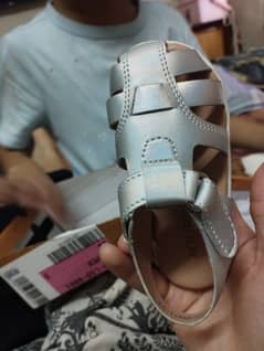 Ndure new sandals never used. . . 22 size