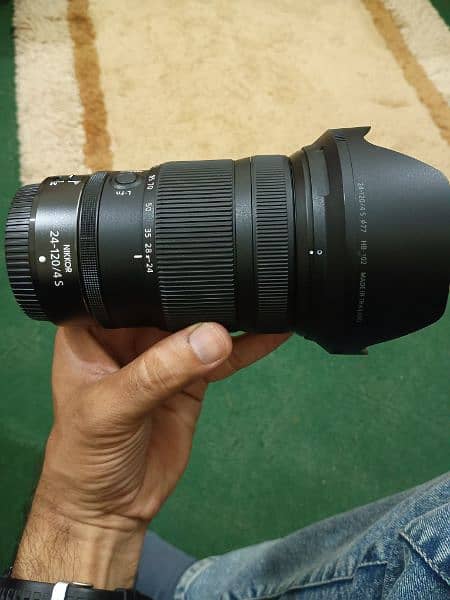 Nikon Z Mount 24-120 f4 S Lens 0