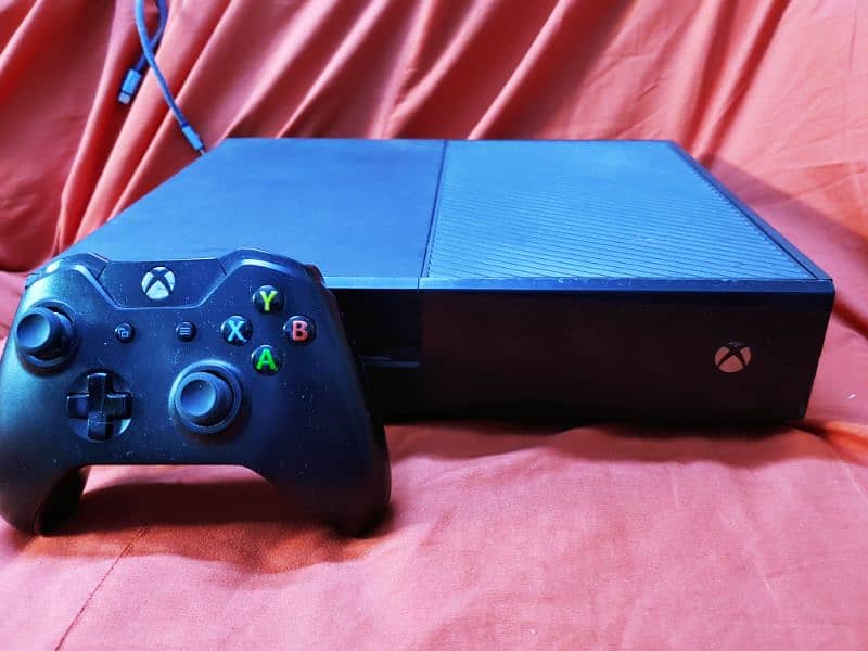 xbox one 500gb with any 6 games of ur choice 1 controller 0