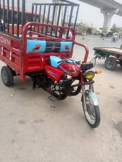 crown 100cc with number plat lush condition mai hai
