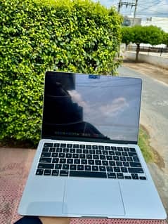 MacBook Air M2