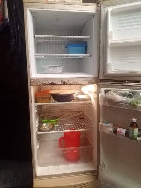 Refrigerator for sale 4