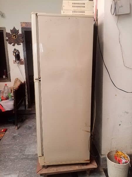 Refrigerator for sale 8