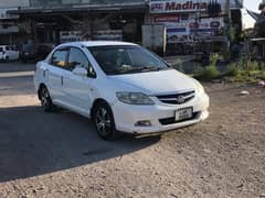 Honda City IDSI 2006 prise already less hai thori bhut or ho jae gi