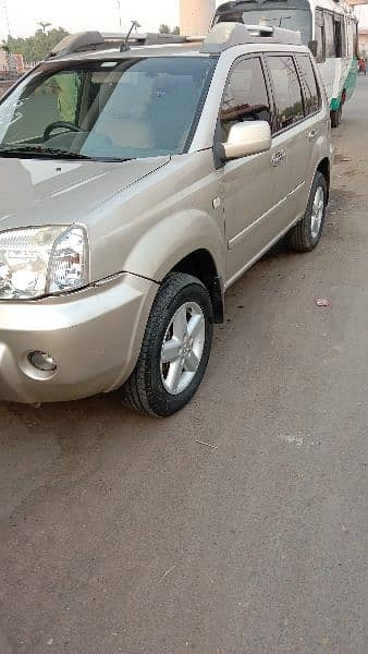 Nissan X Trail 2008 3