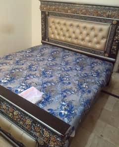 king bed