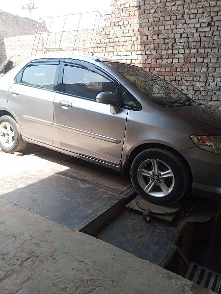 Honda City IDSI 2005 4