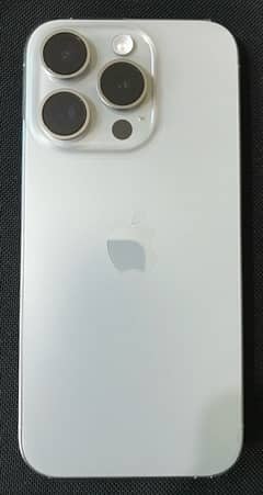 iPhone 15 Pro (Natural Titanium)